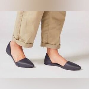 Native Shoes Audrey Pointed Toe Flats Purple Lightweight Slip On Women Size 9